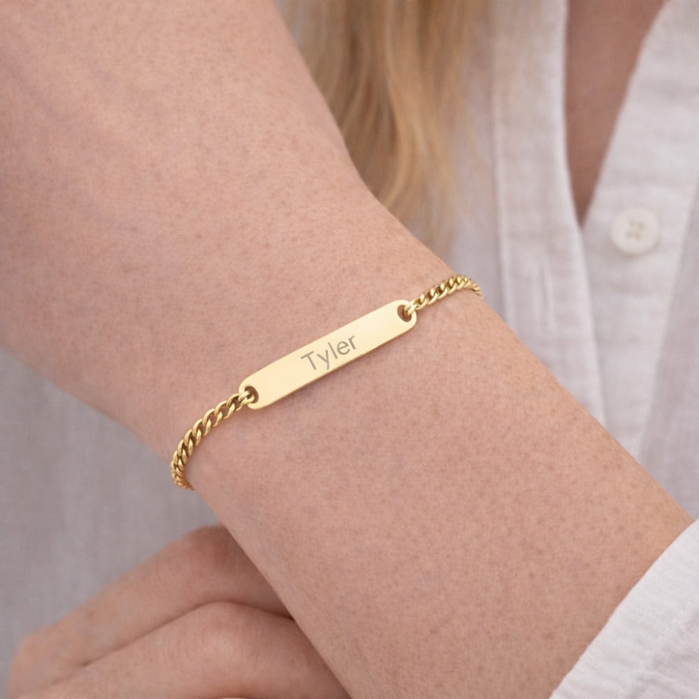 Personalized Couple Bracelet with Custom Text