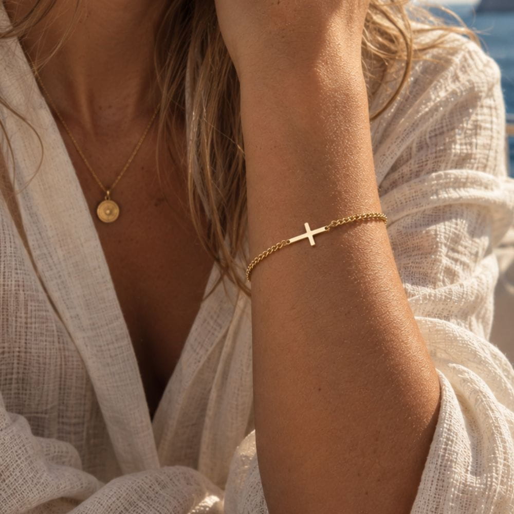 Cross Bracelet | 18K Gold